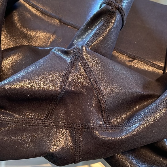 Knix,High Rise Contour Waist,faux leather leggings,nylon& 40% spandex. As new. - Picture 6 of 7